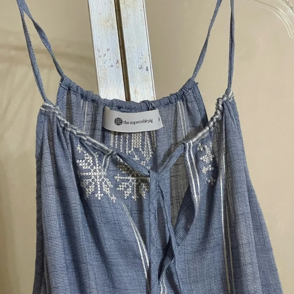 THE IMPECCABLE PIG CHAMBRAY/EMBROIDERED TANK SZ MEDIUM - Picture 2 of 9